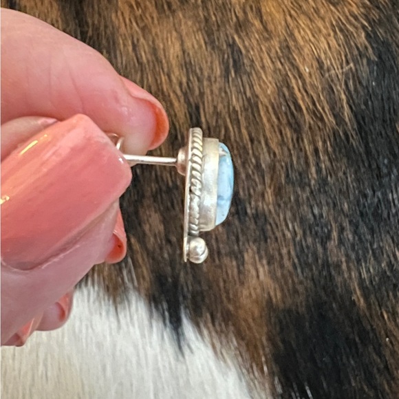 ❤️ Golden Hills Turquoise Navajo Style Matte Sterling Silver Stud Earrings .54”L - Picture 8 of 13